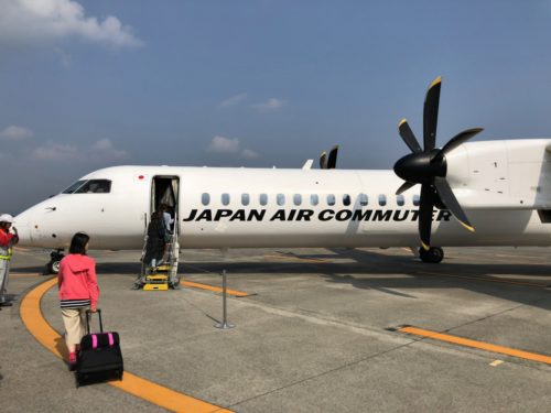 屋久島行きの飛行機