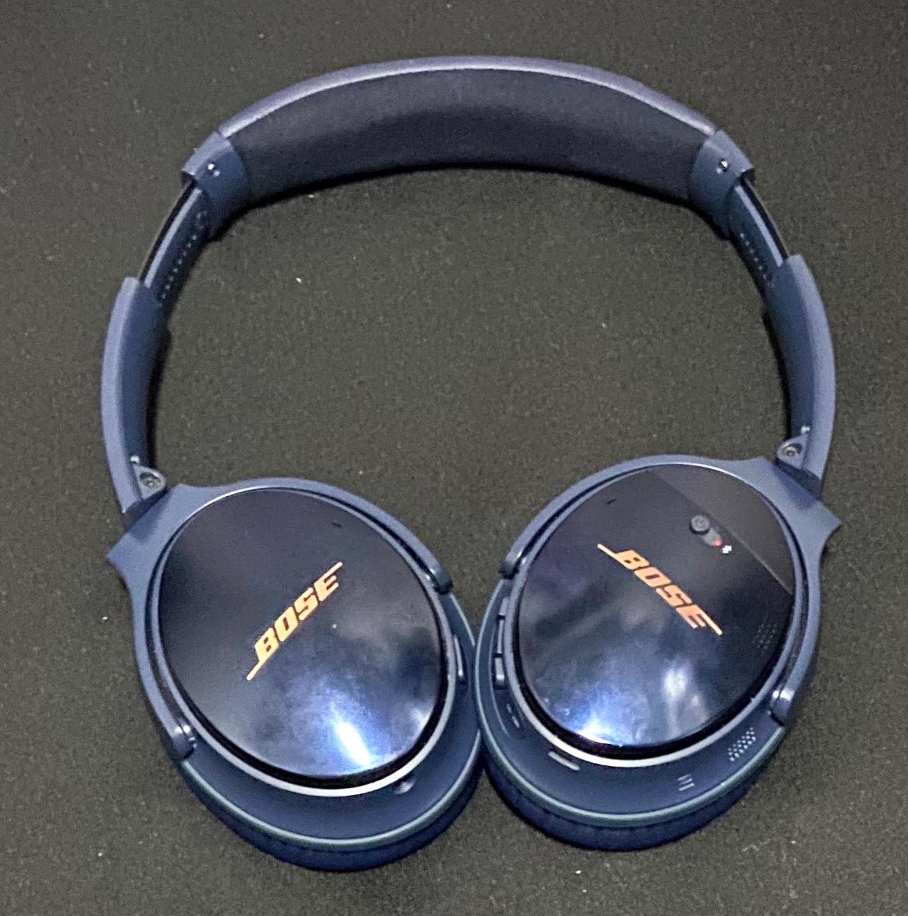 BOSE QuietComfort 35 wireless headphones II